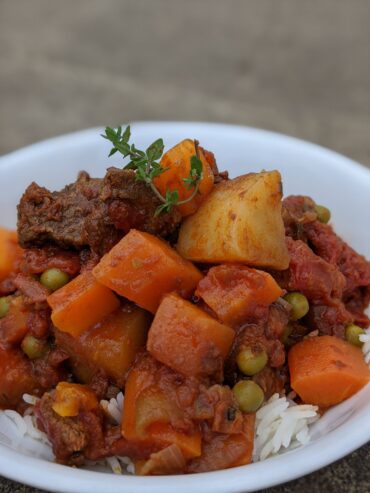 Veal, thyme and vegetable goulash